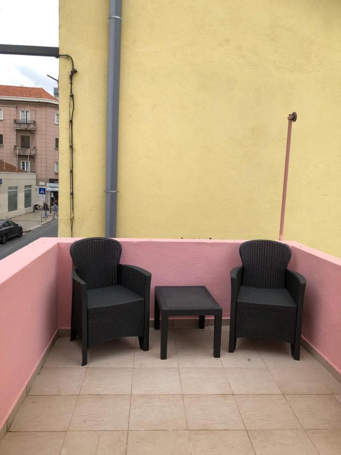 Family Home- Lisboa Вила Франка ди Шира Екстериор снимка